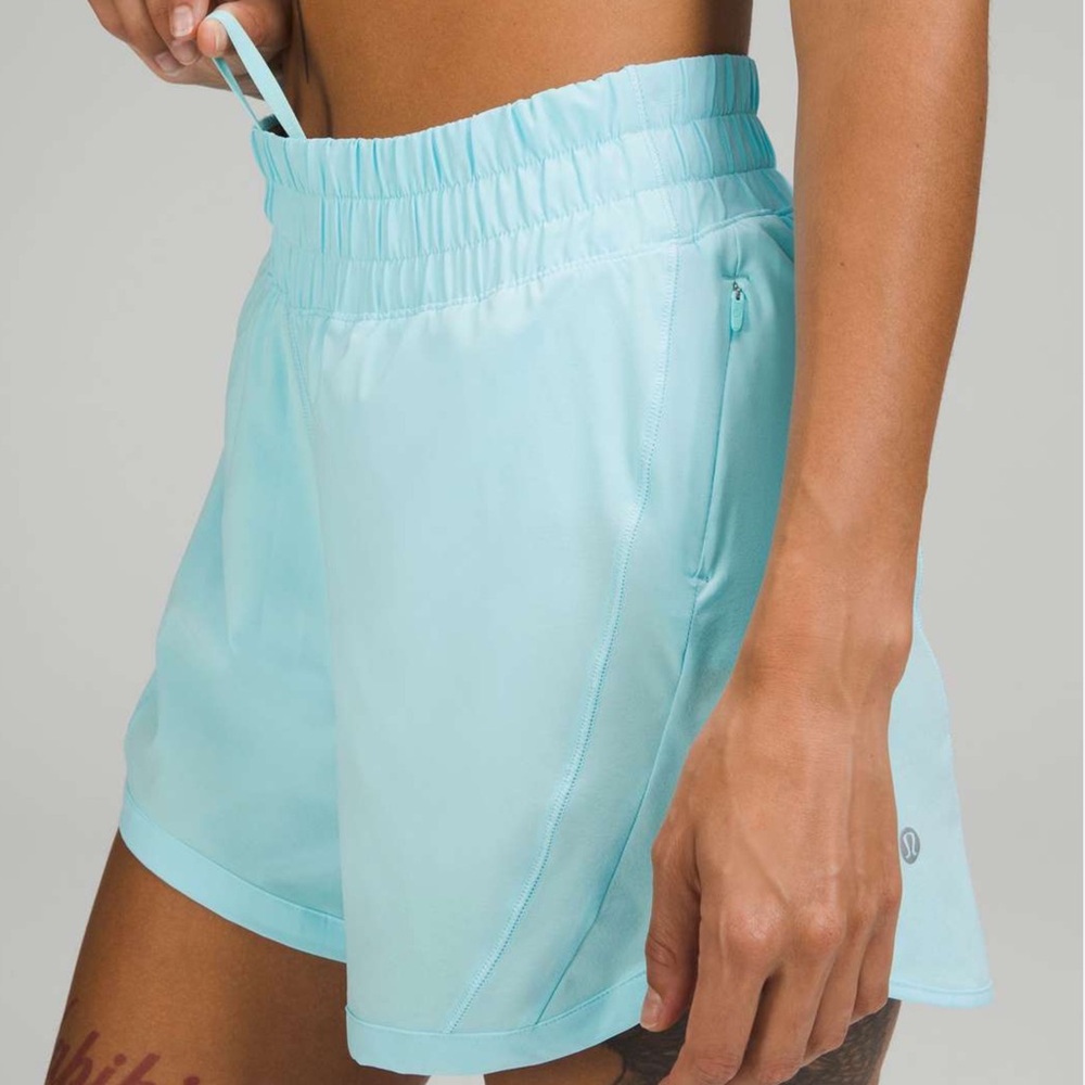 Nwot lululemon track that short